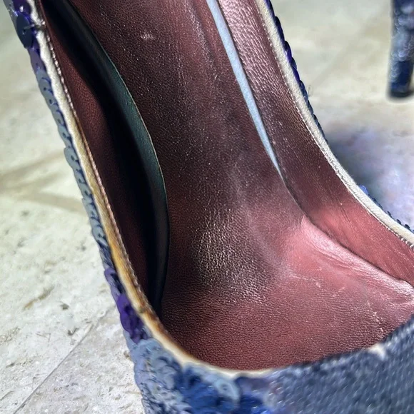 Mui Mui sequin pumps. Size 36.